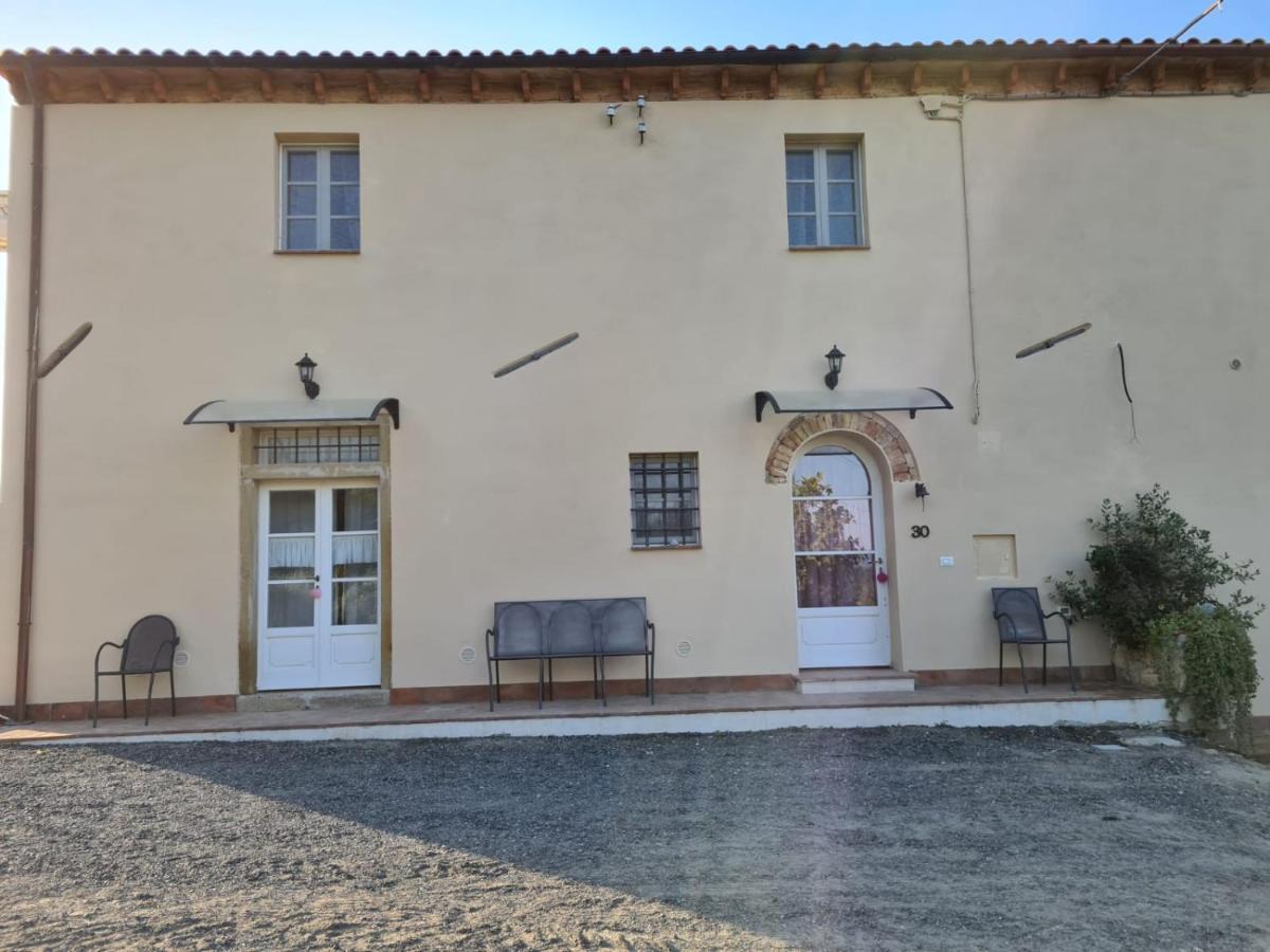Apartamento La Casa Dei Ricordi Collesalvetti Exterior foto