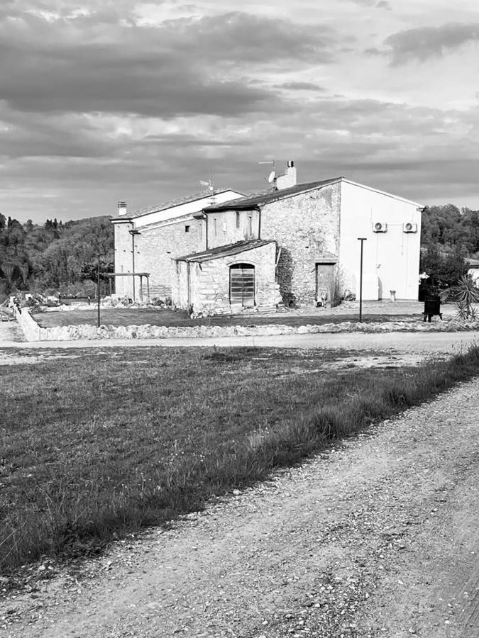 Apartamento La Casa Dei Ricordi Collesalvetti Exterior foto